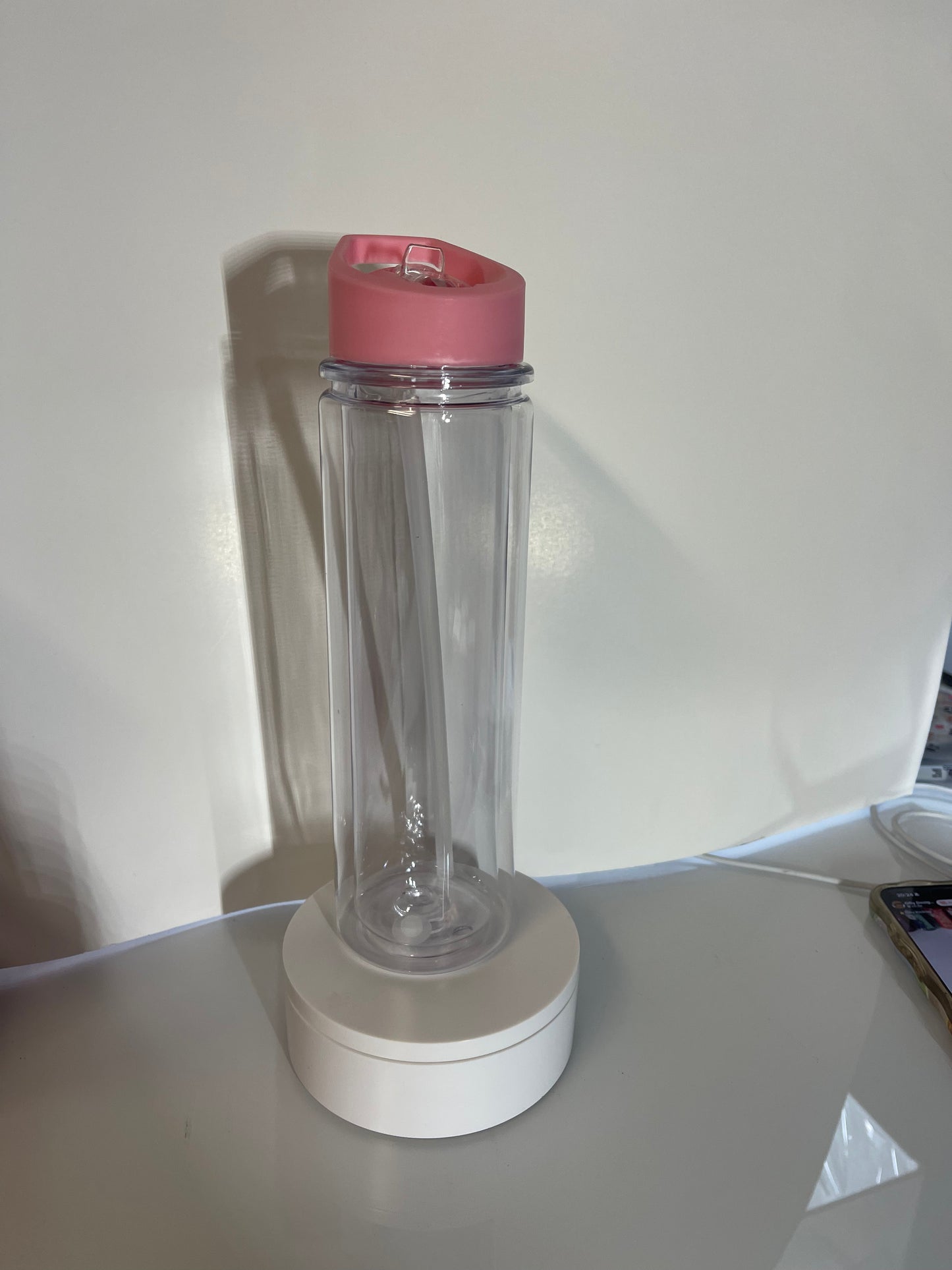 18oz water bottle (snow globe)